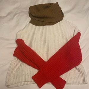 Medium cable knit, colour blocked women’s turtleneck